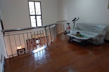 BANDAR ENSTEK (JENTAYU)