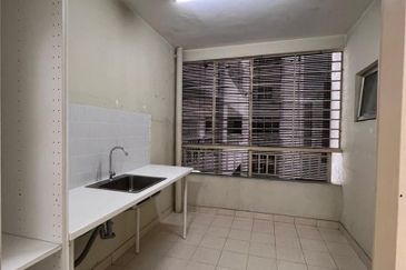 SuriaMas, Taman Sri Subang