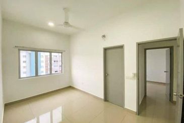 Kiara Court - Nilai Impian