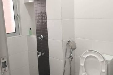 Kiara Court - Nilai Impian