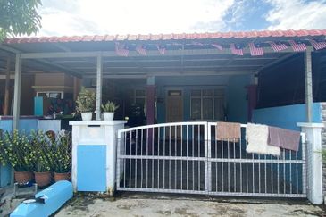 Taman Bunga Raya, Sepang