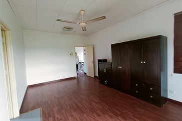 Laman Bakawali @ Kota Seriemas