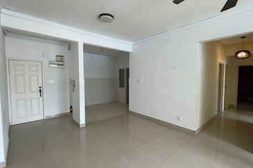 SuriaMas, Taman Sri Subang