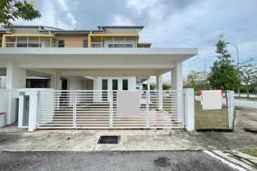 Laman Mawar @ Kota Seriemas