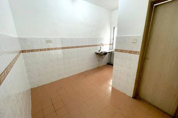 Jalan Impian Indah 1