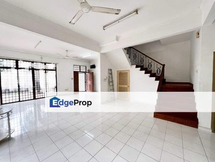 Taman Suria Double Storey House , Johor, Johor Bahru