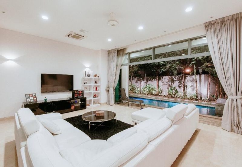 The Residence, Mont Kiara