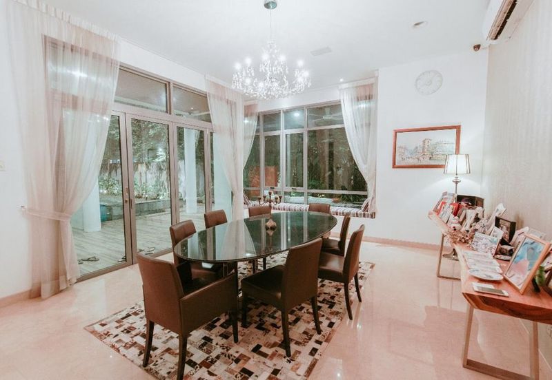 The Residence, Mont Kiara