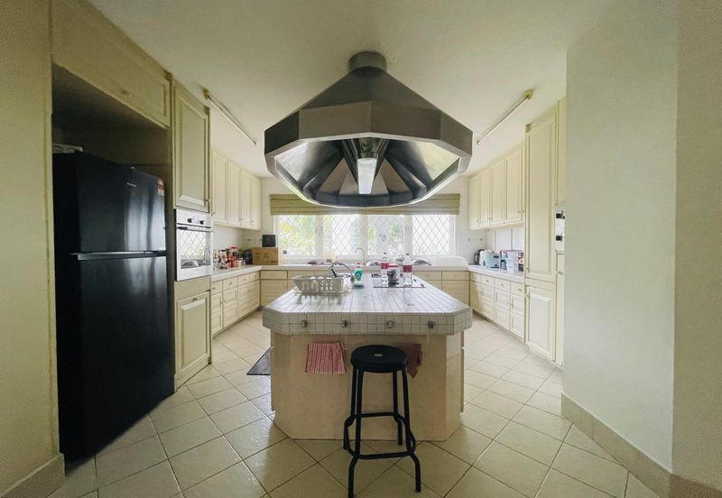 Taman U Thant Ampang Hilir KLCC Bungalow