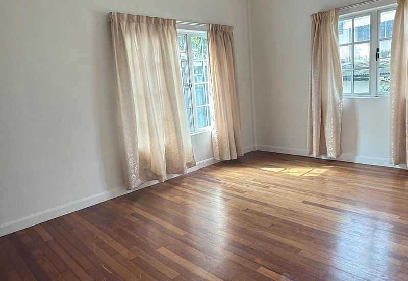 Jalan Sepadu, Taman United