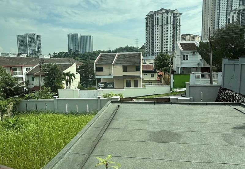 Jalan Sepadu, Taman United