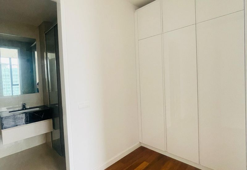 Pavilion Ceylon Hill