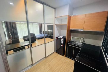 Palazio ( Pangsapuri Mayland Austin )