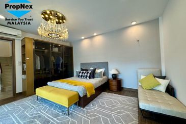 Forest City Golf Resort, Gelang Petah