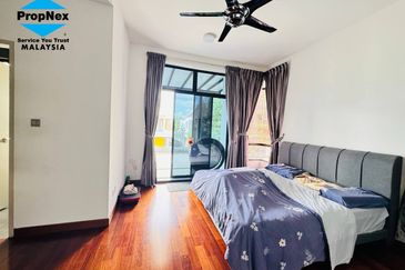 The Canal Garden South, Horizon Hills