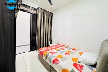 The Canal Garden South, Horizon Hills