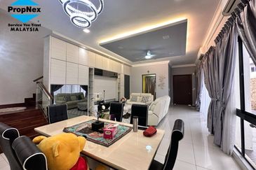 The Canal Garden South, Horizon Hills