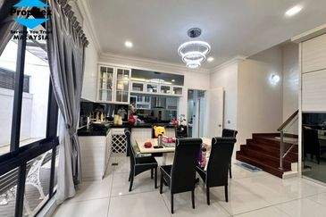 The Canal Garden South, Horizon Hills