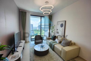 The M @ Medini Macrolink