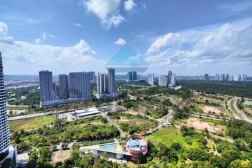 The M @ Medini Macrolink