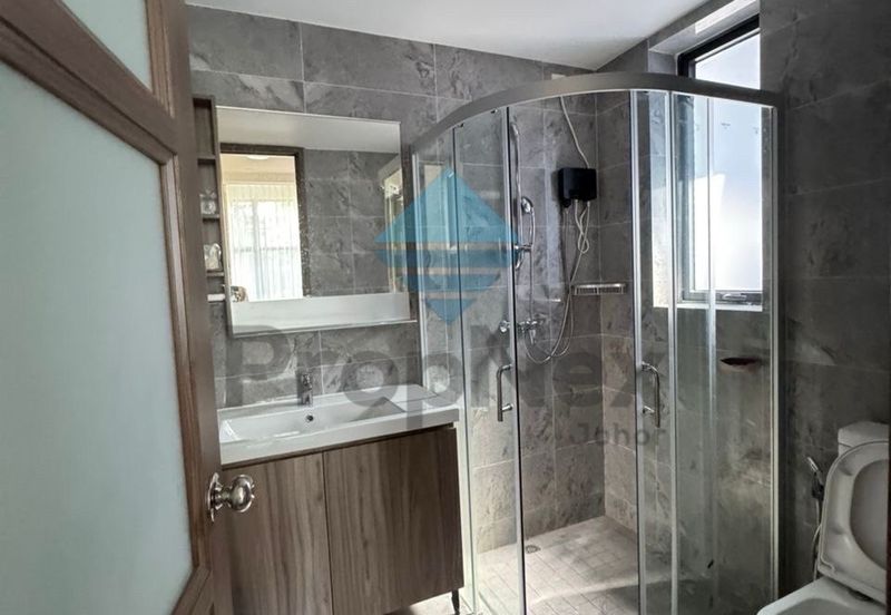 Forest City Golf Resort, Gelang Petah