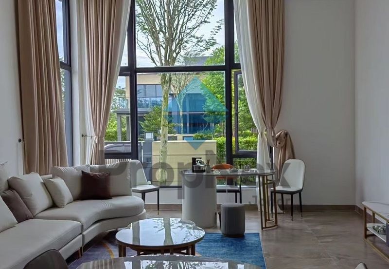 Forest City Golf Resort, Gelang Petah