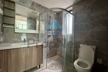 Forest City Golf Resort, Gelang Petah