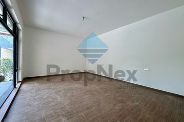 Forest City Golf Resort, Gelang Petah