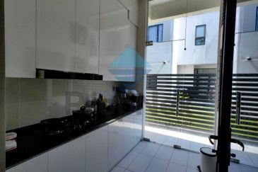 Avira Garden Terraces @ Medini