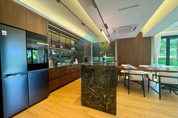 Golf & Resort Forest City, Fringe Villa