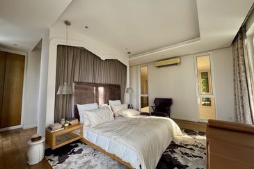 Emerald Bay @ Puteri harbour