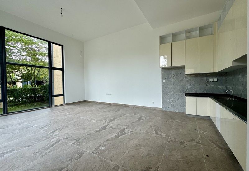 Forest City Golf Resort, Gelang Petah