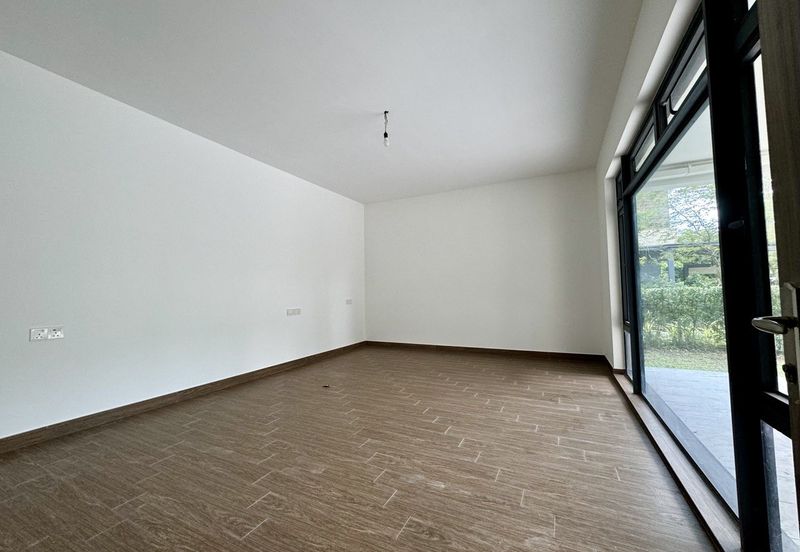 Forest City Golf Resort, Gelang Petah