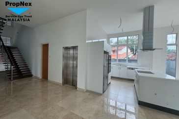 Residence At The Peak