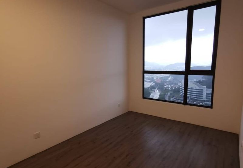 Henna Residence @ The Quartz