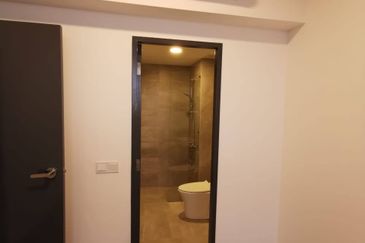 Henna Residence @ The Quartz