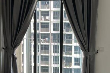 Henna Residence @ The Quartz