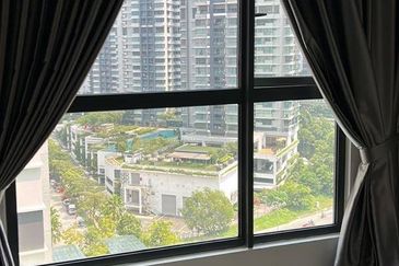 Henna Residence @ The Quartz