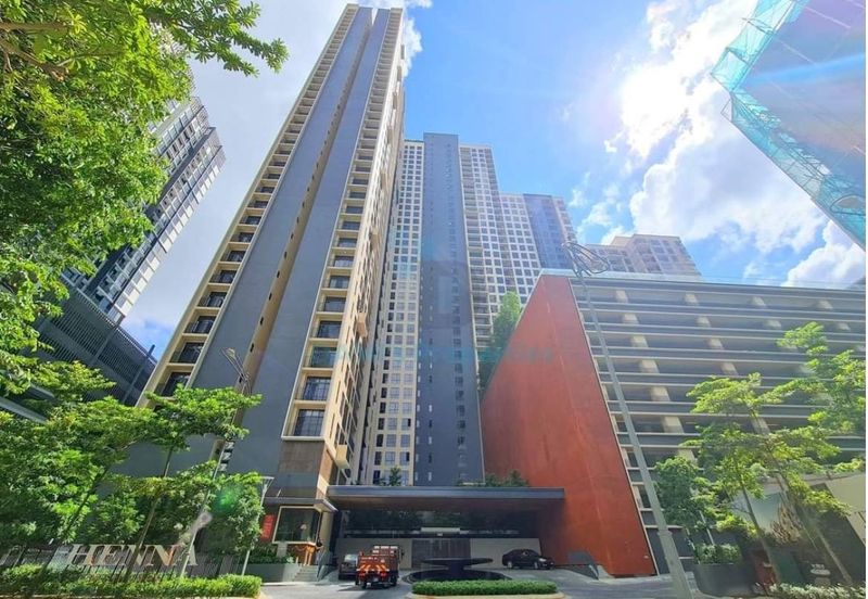 Henna Residence @ The Quartz