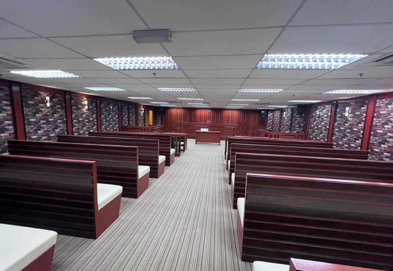 6-Storey Building (Suitable For College/University used)