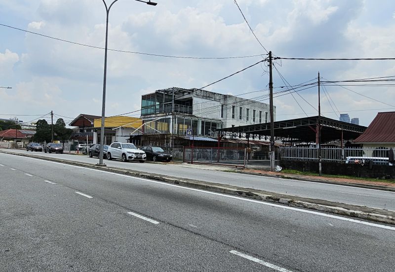 PJ OLD TOWN 3 STOREY COMMERCIAL BUILDING FOR SALE 