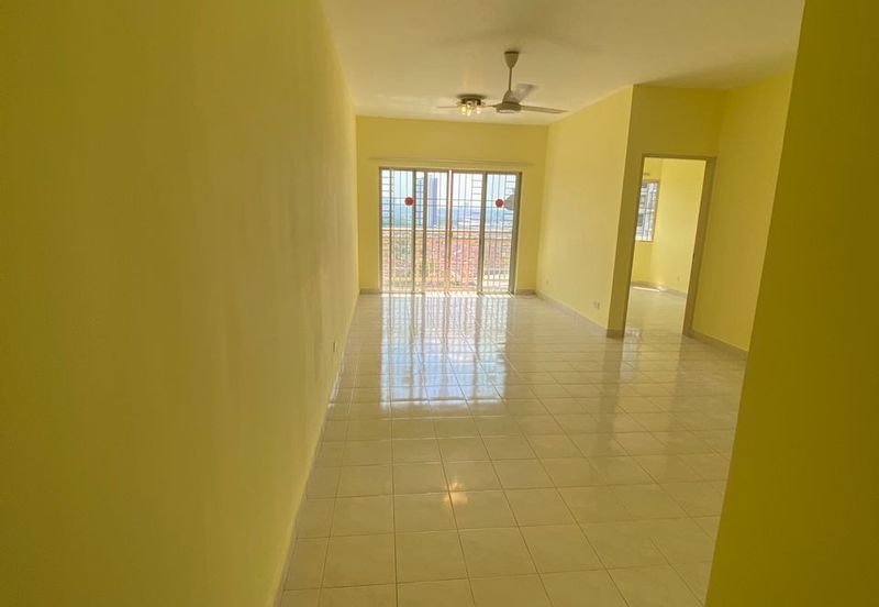 Puteri Bayu Apartment