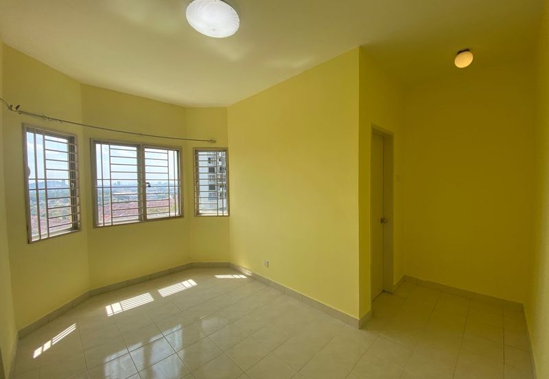 Puteri Bayu Apartment