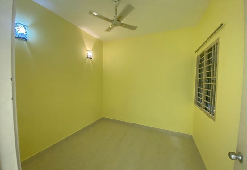 Puteri Bayu Apartment