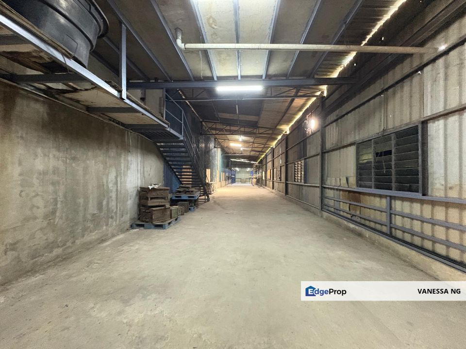 Factory Sungai Choh, Facing Main Road, Rawang, Selangor, Rawang