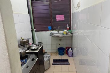 Pangsapuri Lili, Taman Puchong Prima