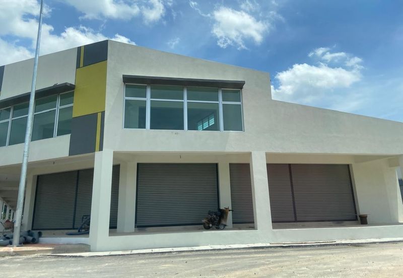 Saujana Utama CORNER NEW SHOPLOT @ Sungai Buloh, Bandar Puncak Alam