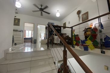 Perdana View Condominium