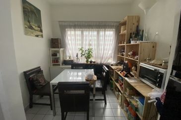 Perdana View Condominium