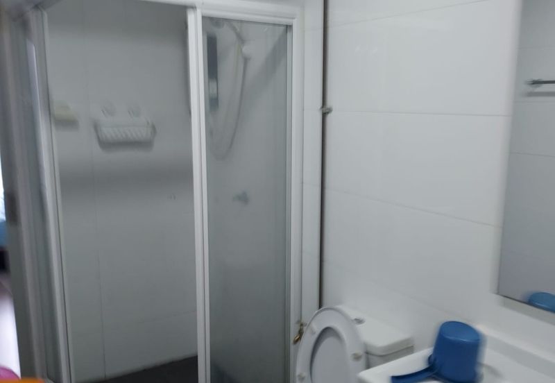 Halo Sunday @ Empire City